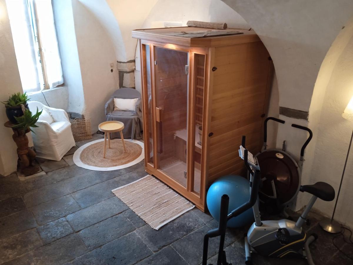 ホテル Le Couvent Veyre-Monton エクステリア 写真
